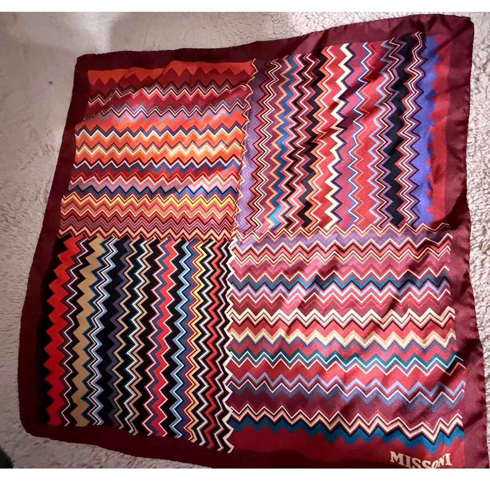 Missoni Italian Luxury Chic Silk Scarf/Pocket Square Retro Zigzag Quad Chevron